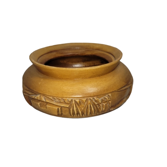 Vintage Hand Carved Wooden Bowl  Trinket Candy Bowl No Lid 6¼" Diameter - Picture 6 of 9